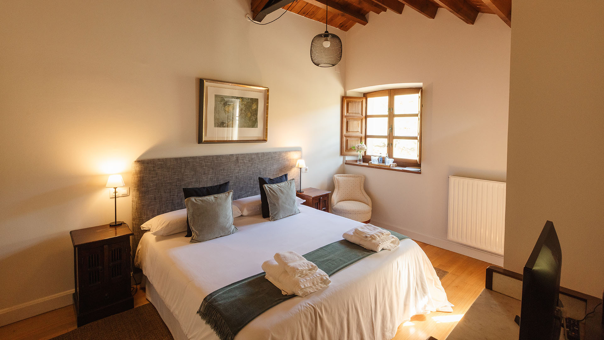 varwwwvhostsaviratodesign.comcasonadeindias.com .aviratodesign.comwp contentuploads18 2.jpg