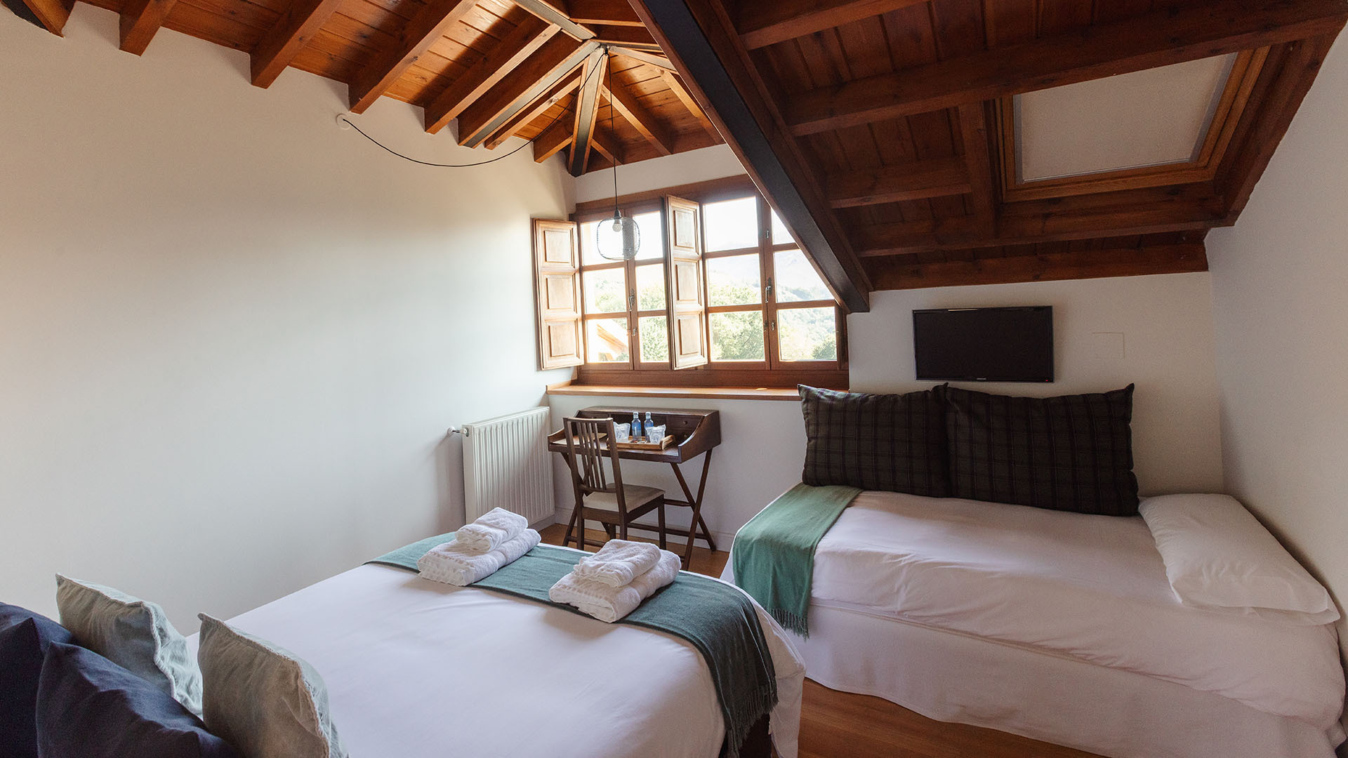 varwwwvhostsaviratodesign.comcasonadeindias.com .aviratodesign.comwp contentuploads21 2.jpg